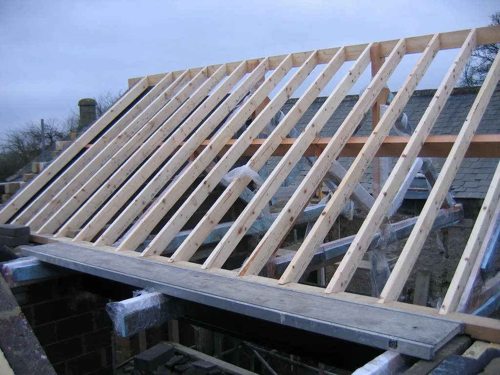 Roof U-Value Calculation: Why 150mm PIR Gives 0.17, Not 0.14